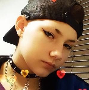 Meet your Posher, Cole